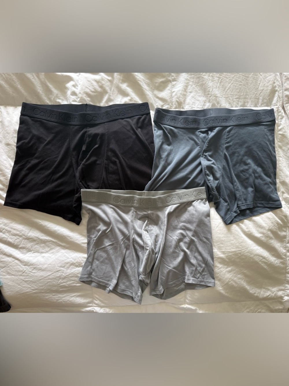 3 Pair Men’s Calvin Klein Boxer Briefs - Size Medium